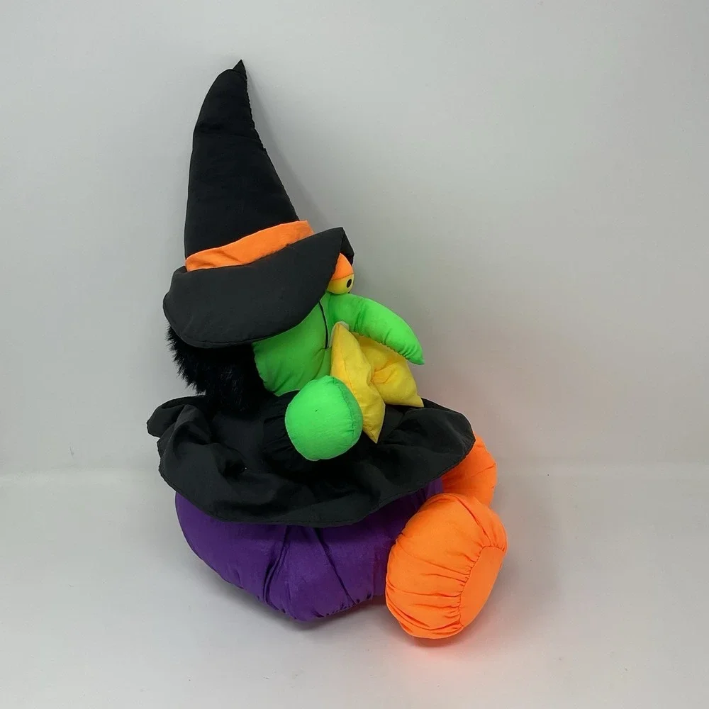 TB Trading Snaggle Tooth Witch Halloween‎ Stuffed Plush Nylon Vintage